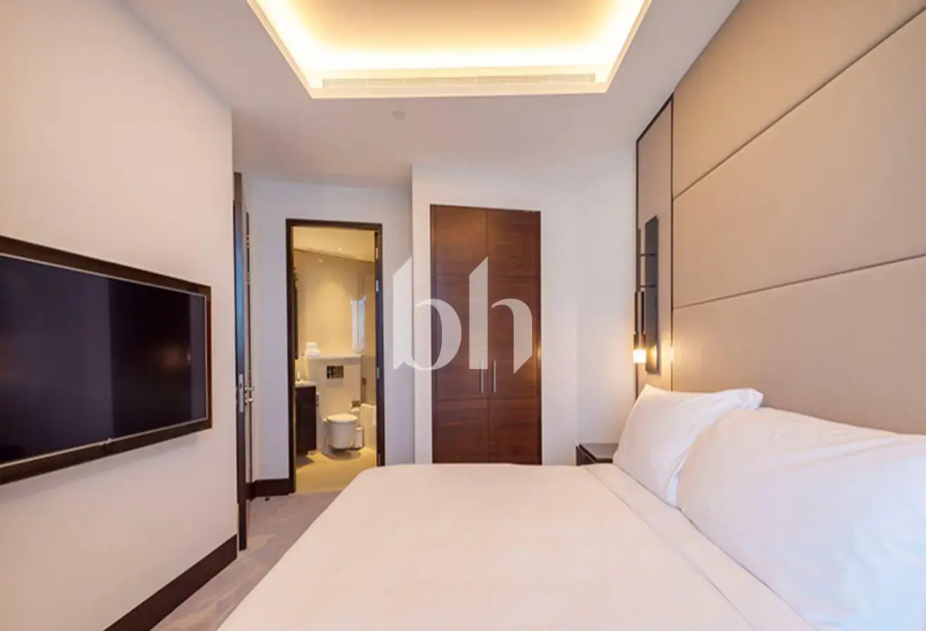 Apartment for rent in Al Khushkar, Shoreline Apartments