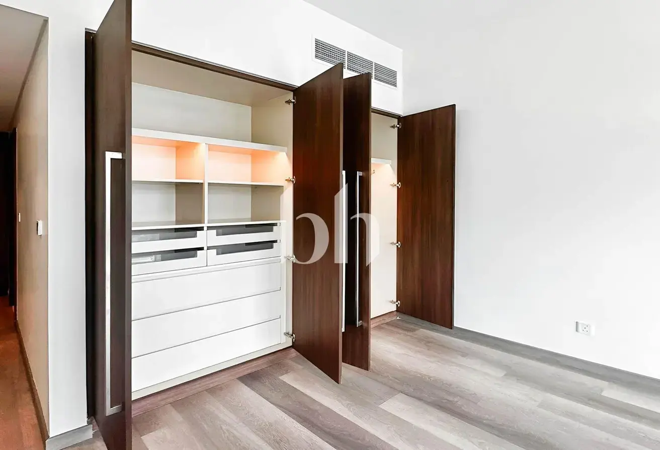 Apartment for rent in Imperial Avenue, Downtown Dubai