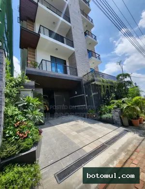 Furnished 3-Bedroom House in Green House, Basundhara for sale